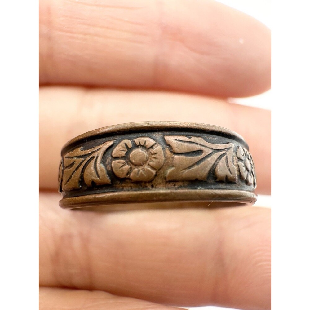 Vintage Marked Copper Repousse Floral Leaf Forget Me Not 5mm Band Ring Size 6.75